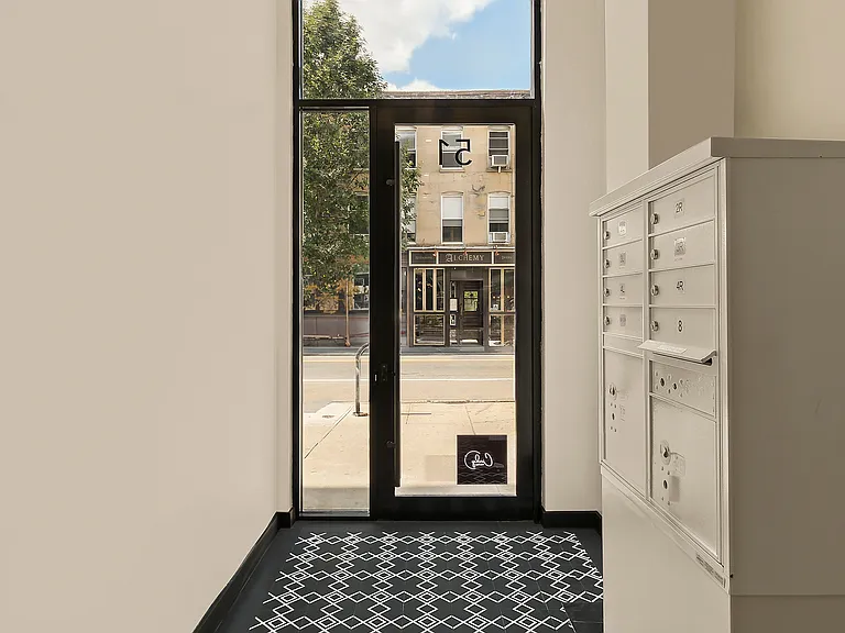 51 5th Ave #2B — Photo 9