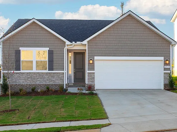 2973 Windstone Trl, Columbia, TN 38401
