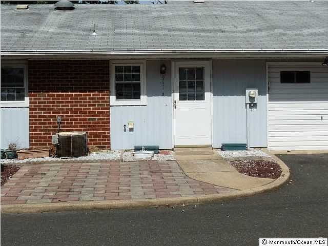 1st image of 943 Aberdeen Drive #B