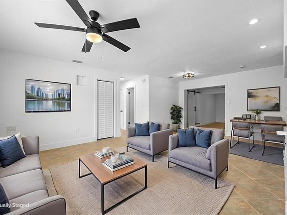 5th image of 21059 EXMORE AVENUE