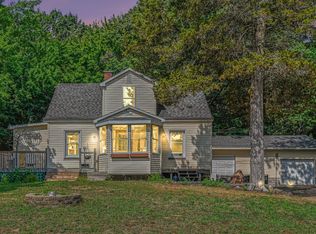 14525 Lakeshore Dr, Grand Haven, MI 49417