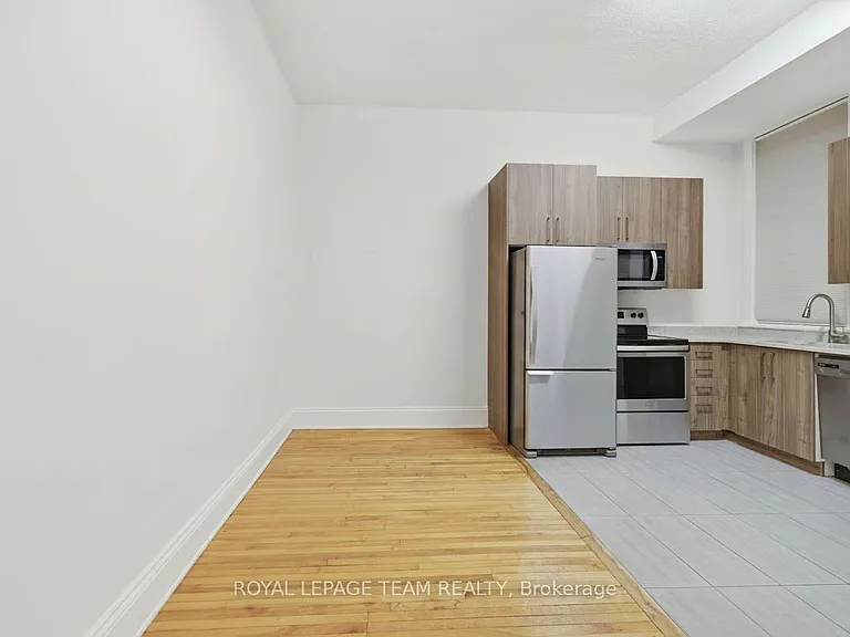 21 York St #1 — Photo 6