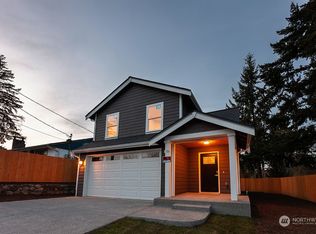4124 W I St, Bremerton, WA 98312