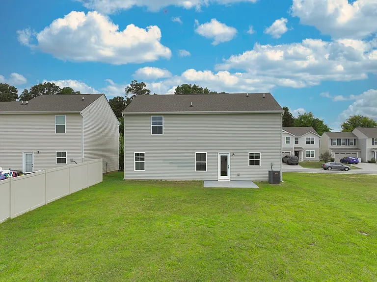 2161 Brokeshire Dr — Photo 53
