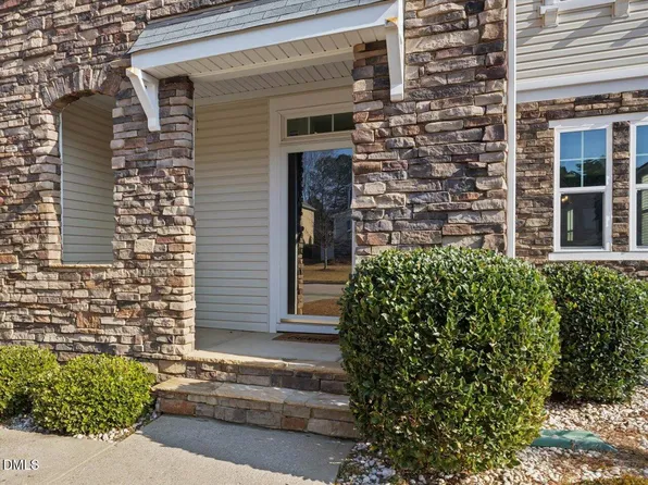 508 Ferry Ct, Wake Forest, NC 27587