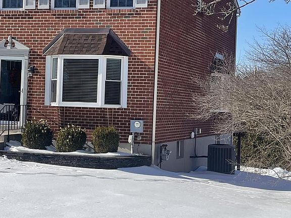 2nd image of 124 Longford Rd