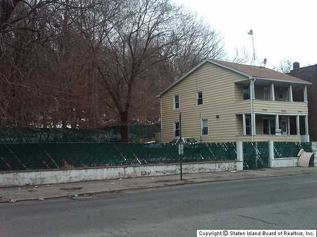 2nd image of 49 Brighton Ave
