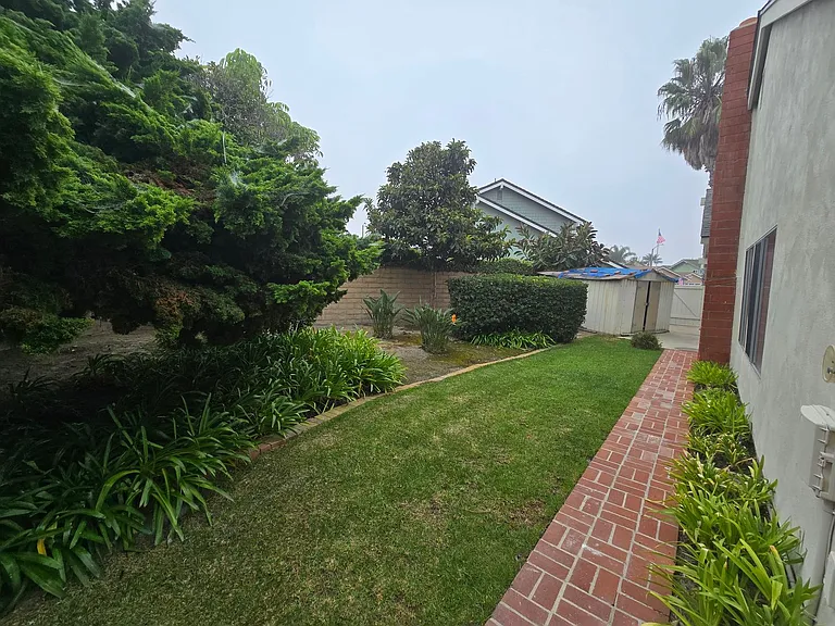 17832 Cardiff Cir — Photo 12