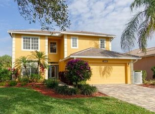 2253 Heritage Greens Dr, Naples, FL 34119