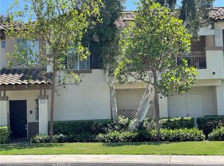 2477 Sunningdale Dr, Tustin, CA 92782