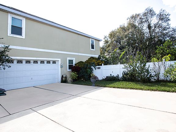 4th image of 309 Carmela Dr