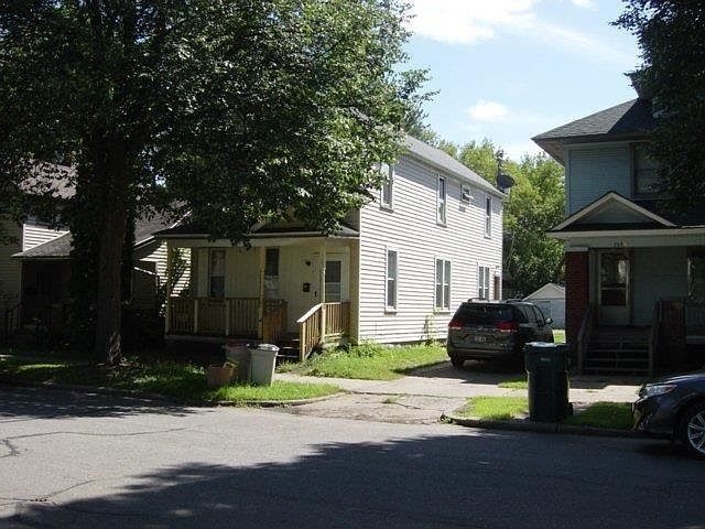 2nd image of 707 Jefferson St