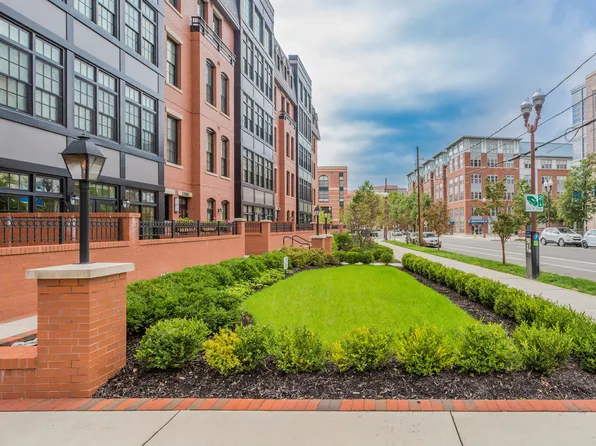 1700 Clarendon Blvd #124, Arlington, VA 22209