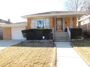 8746 S Utica Ave, Evergreen Park, IL 60805