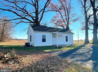 7990 Mackall Rd, Saint Leonard, MD 20685