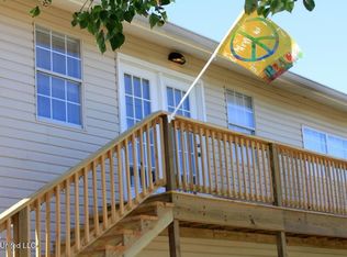 10063 Alabama St, Bay Saint Louis, MS 39520