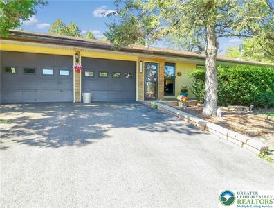 5132 Liberty Ln N, Schnecksville, PA, 18078