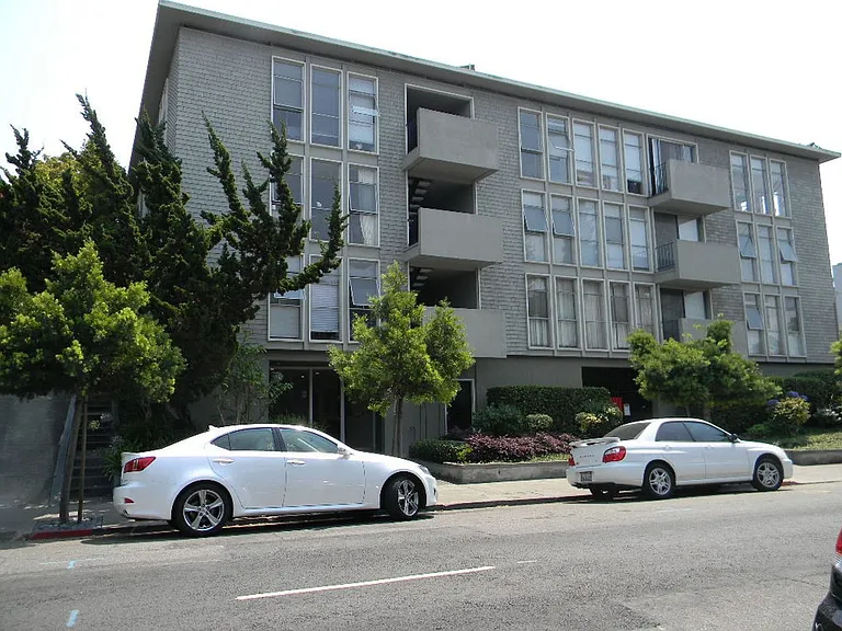 3792 Harrison St — Photo 5