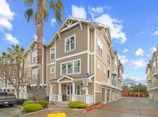 1910 Aberdeen Ln, Mountain View, CA 94043