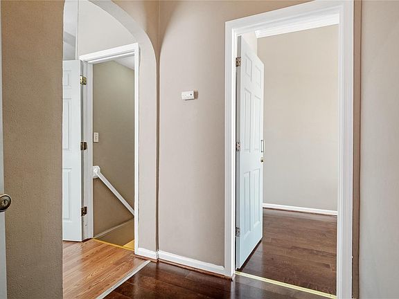 4th image of 3452 Dunnica Ave