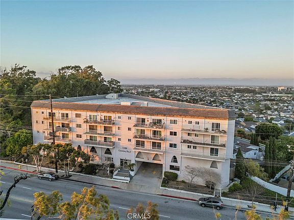 3rd image of 1108 Camino Real APT 406