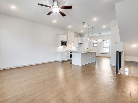 2nd image of 3709 Sailing View Blvd