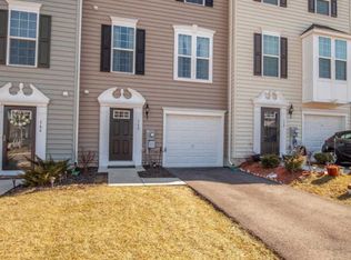 162 Norwood Dr, Falling Waters, WV 25419