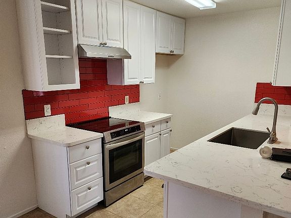 5th image of 82145 Valencia Ave APT 12