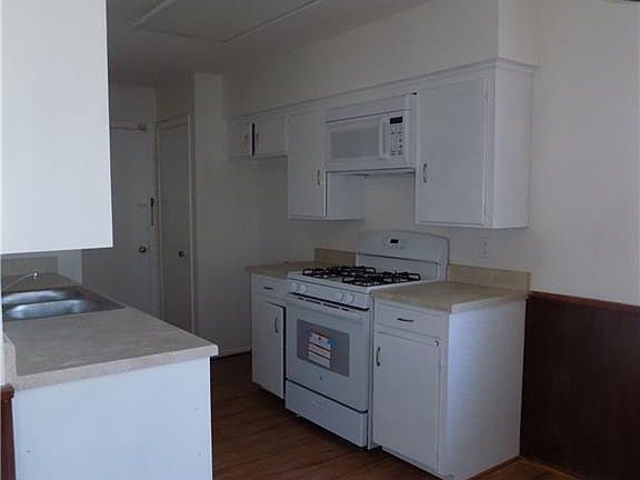 2nd image of 10059 Mesita Dr