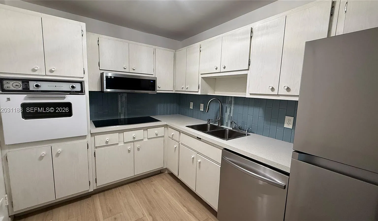 Coastal Towers Condo — Photo 2