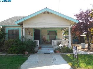 371 N J St, Dinuba, CA 93618
