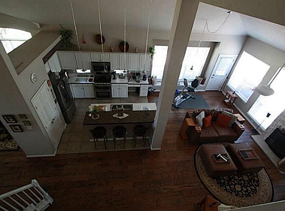 5th image of 857 Pinnacle Cir