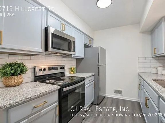 5th image of 10719 Hillcrest Rd