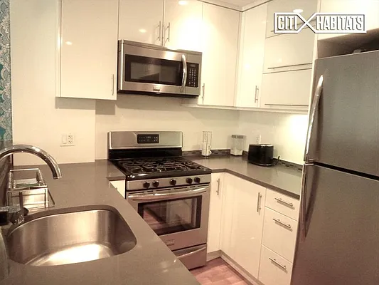 Sold by Citi Habitats | media 2