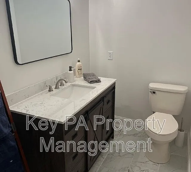 803 Bradford Ter — Photo 11