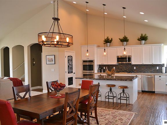 2nd image of 1435 Canyon Hollow Ct
