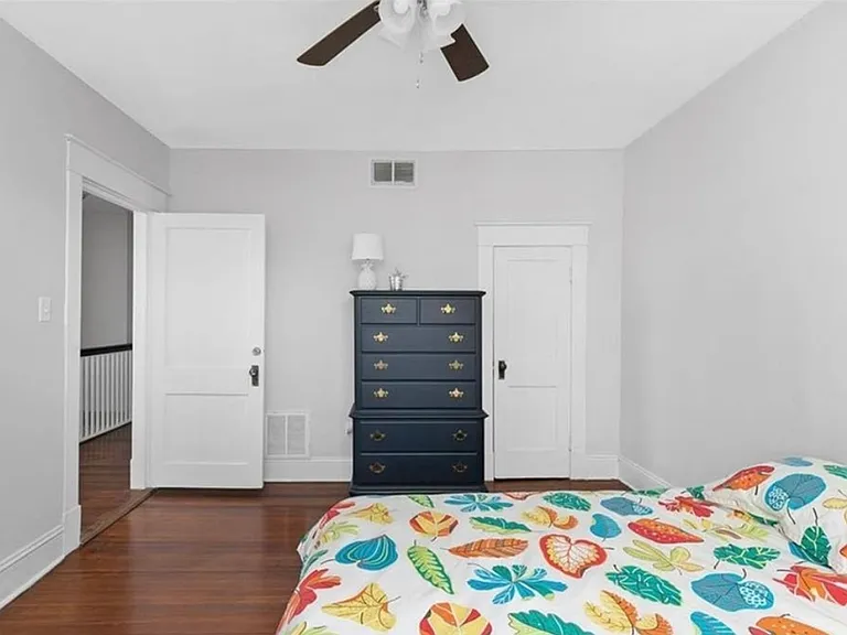 2224 Seminary Ave — Photo 19