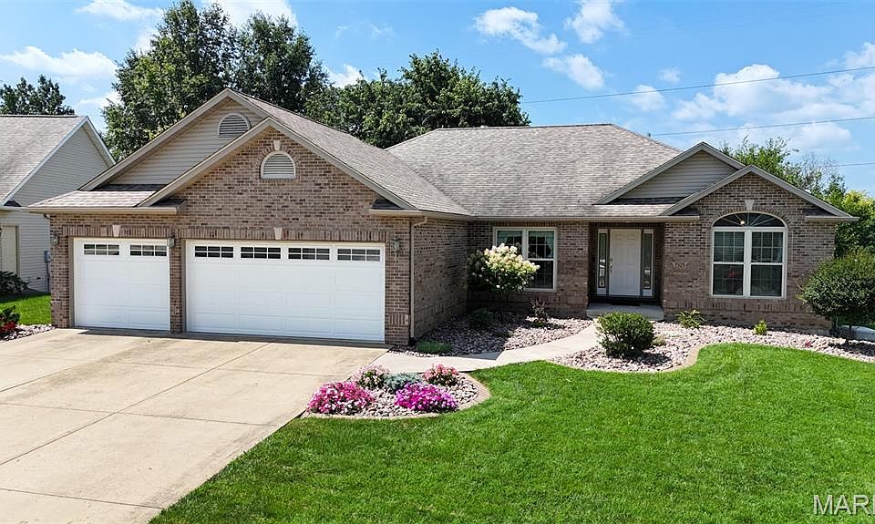 1st image of 7525 Stonebridge Golf Dr