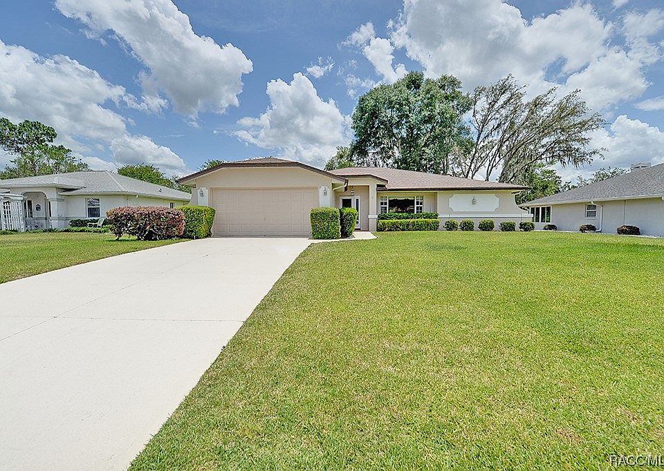 1st image of 3260 S Blackmountain Dr