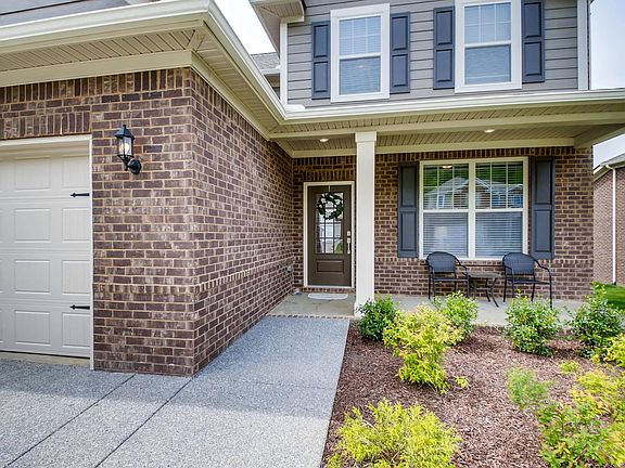 2nd image of 322 Black Thorn Ln