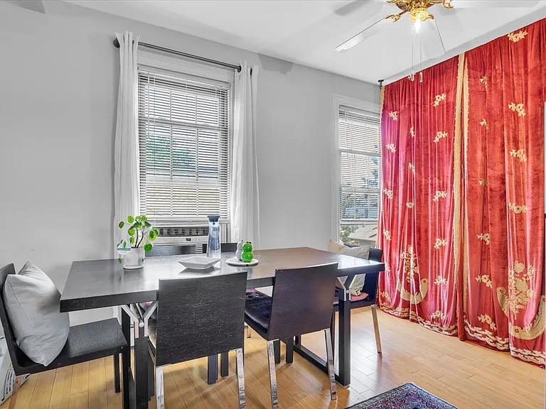 16 Lincoln Ave #4 — Photo 15