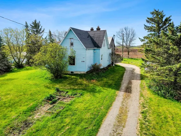 3056 Dutchman Rd, Green Bay, WI 54311