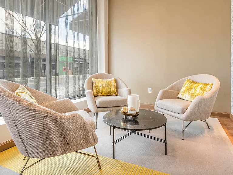 Leasing Office