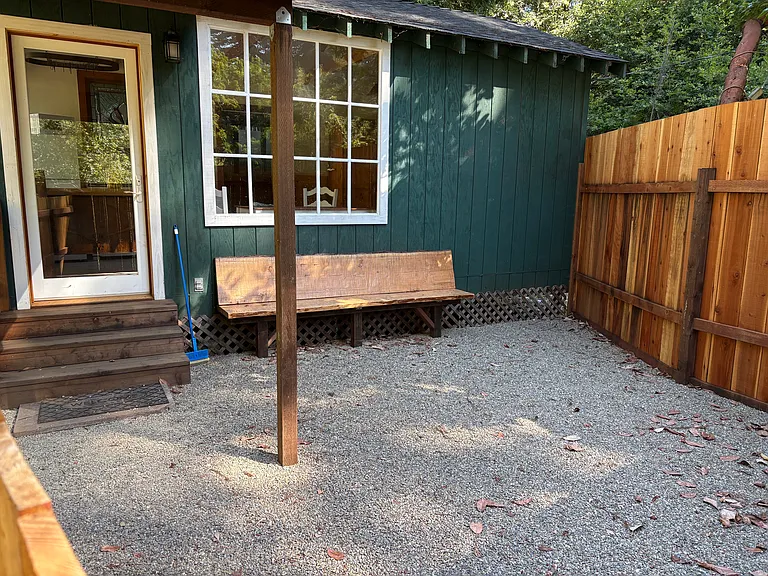 Empire Grade — Photo 2