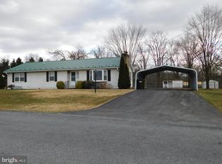 10518 Buena Vista Dr, Waynesboro, PA 17268