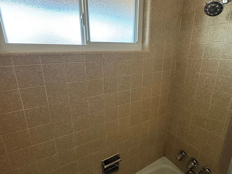 Hutchins 623 S — Photo 10