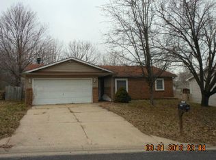2305 Kendallwood Dr, Columbia, MO 65203