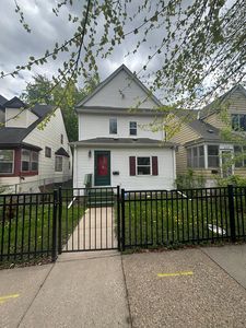 466 Edmund Ave, Saint Paul, MN, 55103