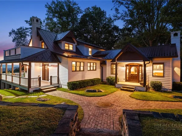 496 Mcguire Road, Elk Park, NC 28622
