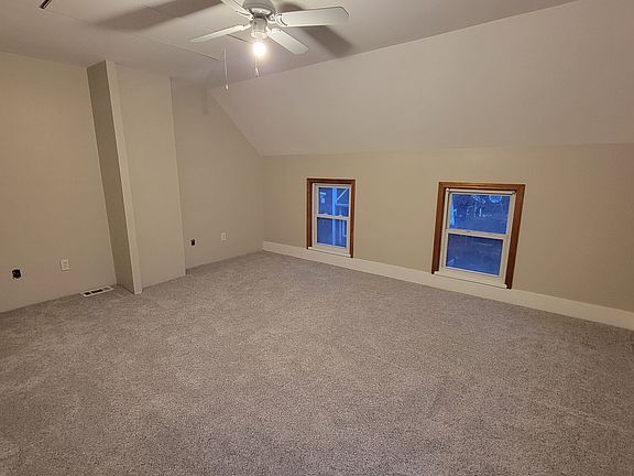 5th image of 53 Rowley St #3